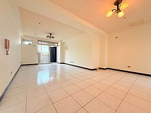 松竹興安商圈｜單坪23萬｜大三房｜採光佳入門玄關