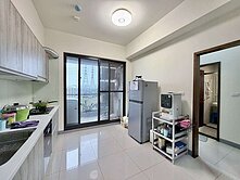 五年屋・三房雙衛浴・一樓平面車位・邊間明亮美宅