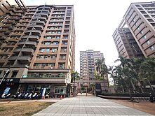 鳳山新城乙區-大四房平車【捷運旁】