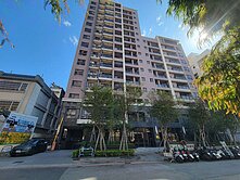 獨家!🍎🍎新麗馳三房+平車/雙衛開窗/前後陽台