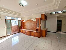 明誠河堤商圈｜諾曼第大廈｜高樓景觀四房機上大車位