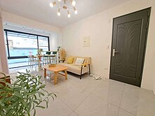 🍎鹽埕大舞台商圈文青風面寬公寓一樓