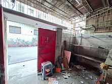 民生南路邊間俗透天