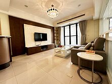 美術館特區/中樓層/4改3房+平車