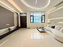 東區喜多郎雙車位別墅