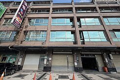 小港捷運~出站就到店面(捷運頭家)