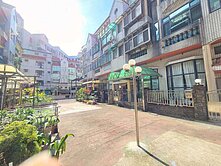 獨家~中原豪景三代透天車庫車