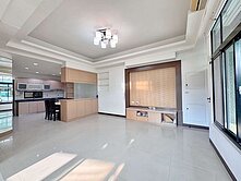 💎澄清近文山特區★大面寬大地坪★美庭院雙車美墅