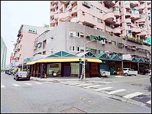 ★楠梓加工區∣德賢商圈▲三角窗1+2+3樓~~!