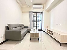 中路 新畫峰超美邊間2房車大樓