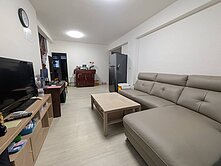 臨近忠厚市場.國小國中.稀有公寓5樓鼎加坡平車位