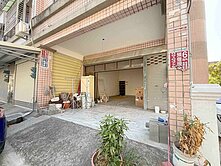 岡山竹圍國小珍稀釋出店住合一面寬透天