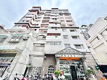 🌟潭子矽品商圈｜室內27坪｜大三房雙車位全新裝潢