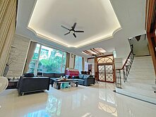 七期/明星學區 通豪禮讚3車朝南別墅		