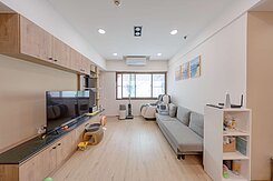 輕軌鼎山家樂福丨高樓景觀丨美裝潢三房車位