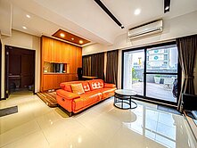 近左營高鐵新光三越商圈衛浴開窗大露台三房平車