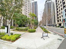 專賣南屯菁科城1+2樓朝南店面