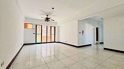 屋主誠售-低總價-二聖輕軌優質採光四房雙車位