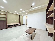 🍎次頂樓1房1廳平面車位☆有巢郭郭