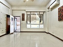 大面寬就是霸氣！雙車美別墅｜傳統格局店住合一