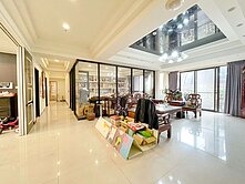 八德君臨天下三面採光雙車位買屋賣屋請找小鳳為您服務