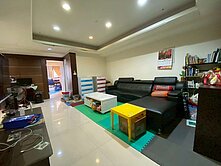 樂福集團-四房改三房平面車位