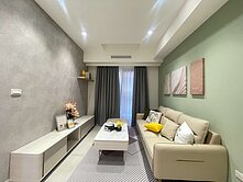 岡山竹圍全新2房2衛+車位時尚雅緻裝潢美華廈~