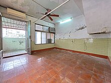 北區奇美醫院旁臨路6米透天邊間店住