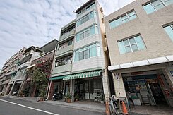 🍭鼓山｜觀山面海 邊間面寬透店｜臨10米路高投報