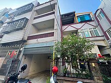 專任竹科【龍山社區】六米面寬大四房車庫活巷透天