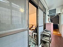 後山埤捷運公園第一排邊間二樓