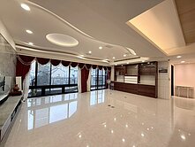 🌞藝文正核心🌞陸昇威登II美妝大四房雙車