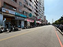 大慶商圈✨臨路挑高店面✨近雙鐵住戶多行業多元