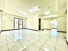 崇德漢口商圈室內28坪大三房高樓邊間戶