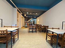 東榮商圈光榮國中旁臨路黃金透店