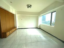 台南安平#公園第一排#近學校三房車位華夏