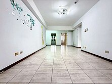 🌟信實逸瑄🌟降價#13期大慶車站中山醫三房平車