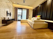 絕美百萬裝潢惠宇新觀無限視野戶