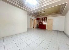 忠貞龍都花城三房