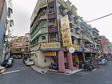 西園路二段三角窗店面