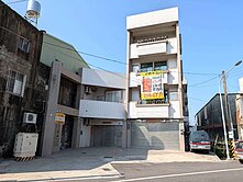 歸仁大地坪大面寬臨12米路金鑽金店面