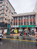 中原商圈中山東路旁店面+滿租32間套房