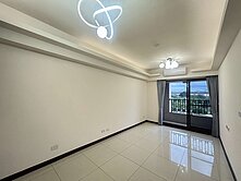 金山街優質美2房車