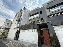 鳳翔特區✅寬7米8雙併車墅✅臨路面公園預定地