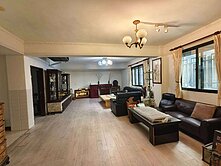 獨棟大面寬1+2樓庭園公寓~可停車