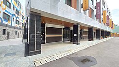 低於實價登錄/賠售/6.5米大面寬雙車電梯別墅