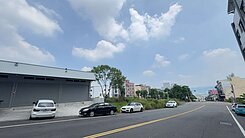 南崗工業區🍀大面寬合法三照廠房🍀前方退縮好停車