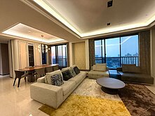 巨蛋核心地段│晶硯│高樓景觀三房三平車尊邸