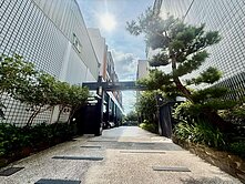 岸裡國小旁質感裝潢電梯別墅