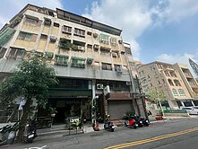 低總價美術園道二房